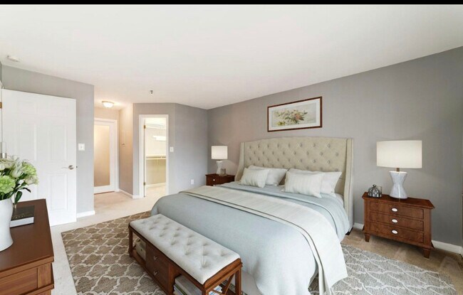 Building Photo - 1100 Quaker Hill Dr