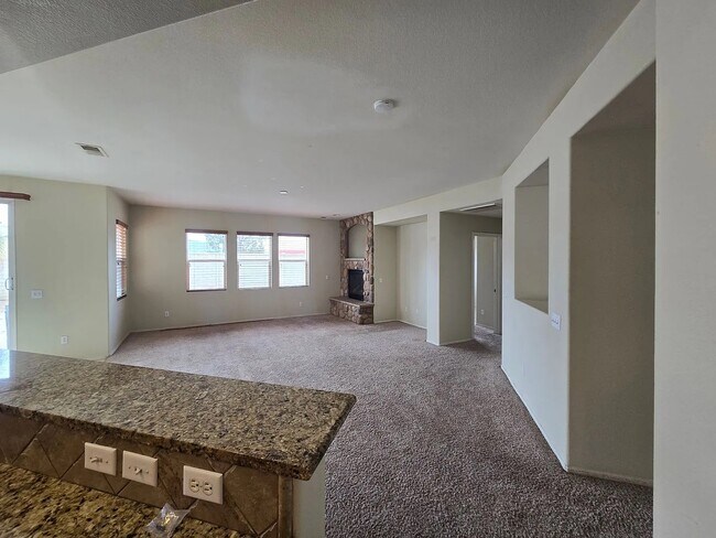 Building Photo - 1626 Sorrel Ln