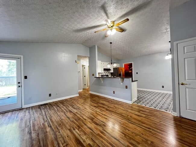 Building Photo - 2470 Dunsworth Dr