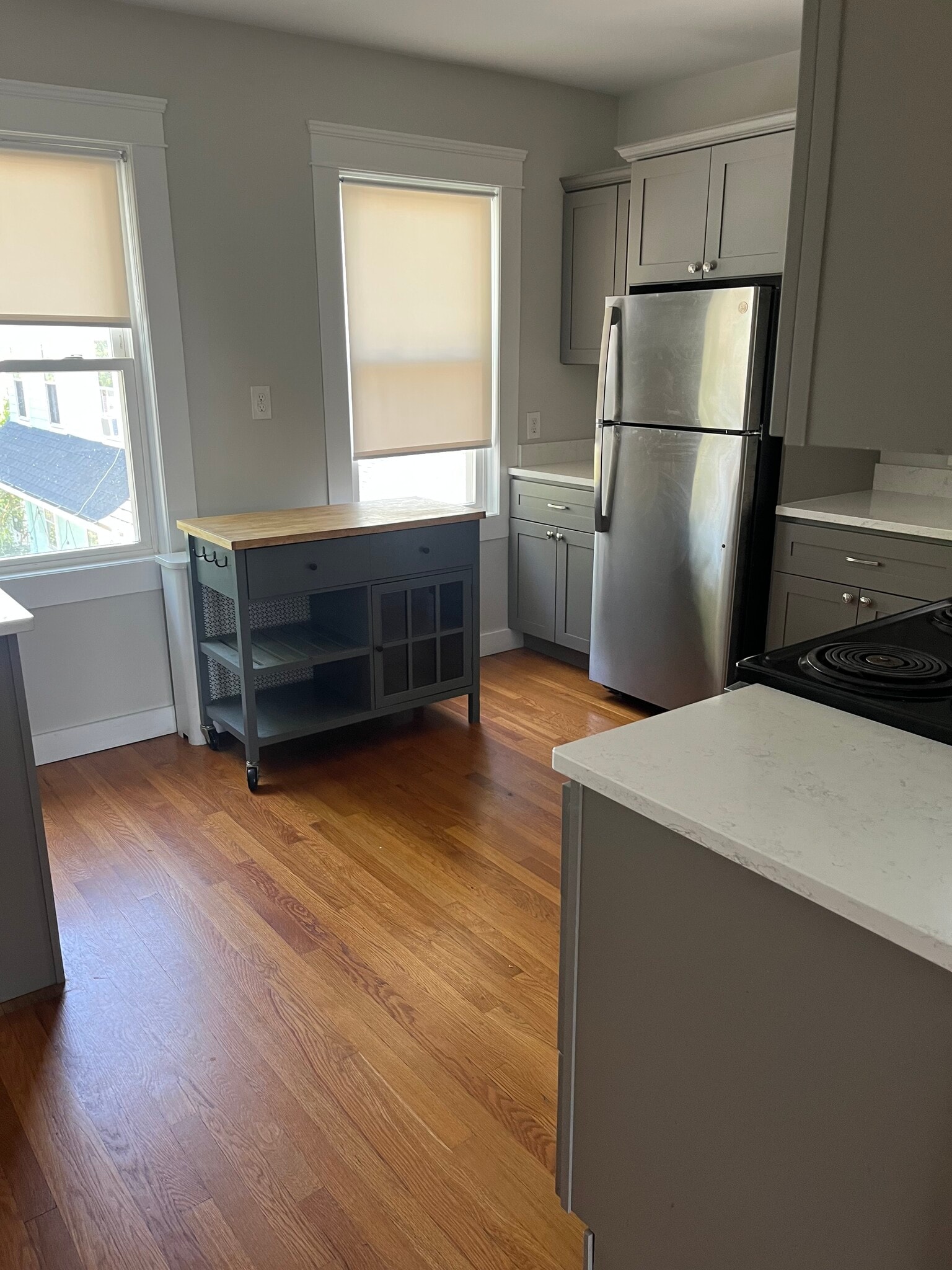Kitchen Angle 3 - 100 Lauriston St