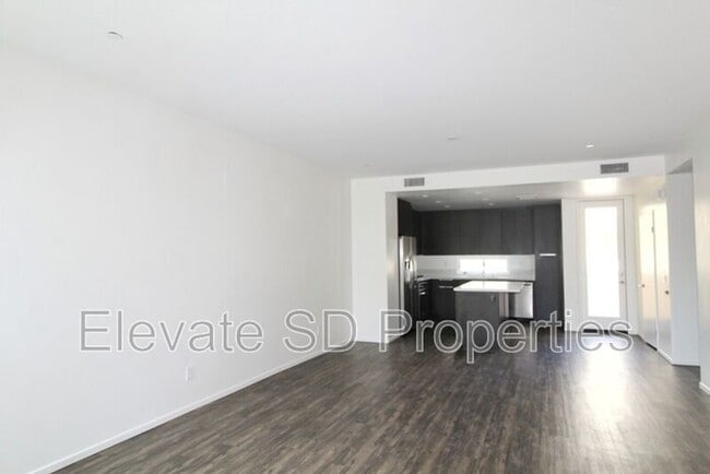 Building Photo - 2888 C St