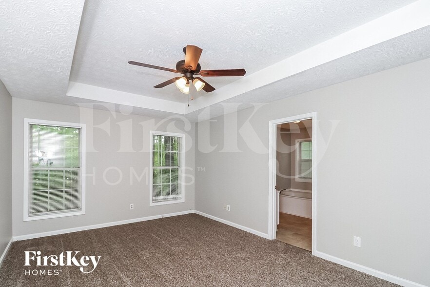 Building Photo - 2825 Candler Run