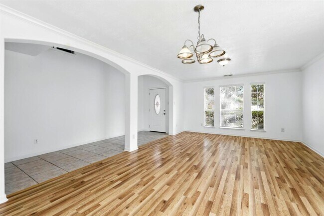 Building Photo - 5103 Beaubridge Ln