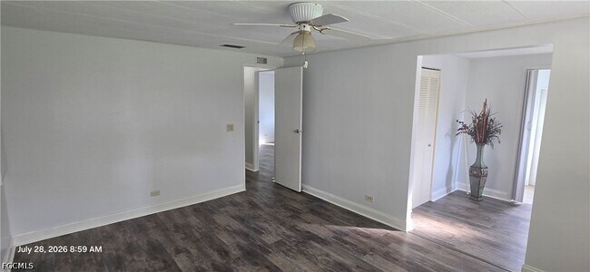Building Photo - 612 Pine Grove Ct