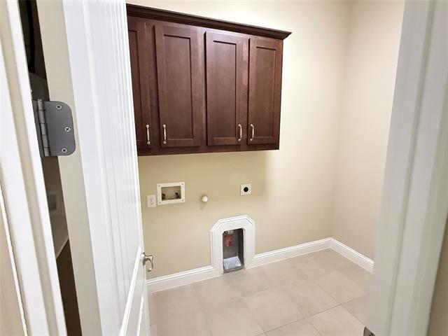 Building Photo - 13019 Lanier Dr