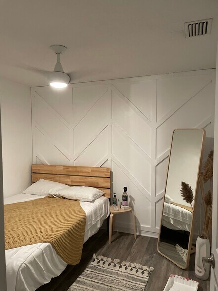 Building Photo - 141 Palmer St