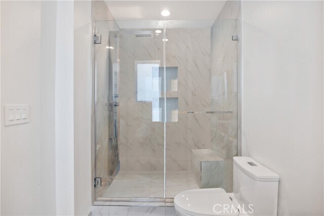 Building Photo - 332 Avenue E