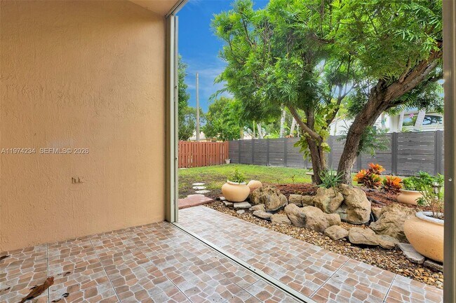 Building Photo - 9437 SW 183rd Terrace