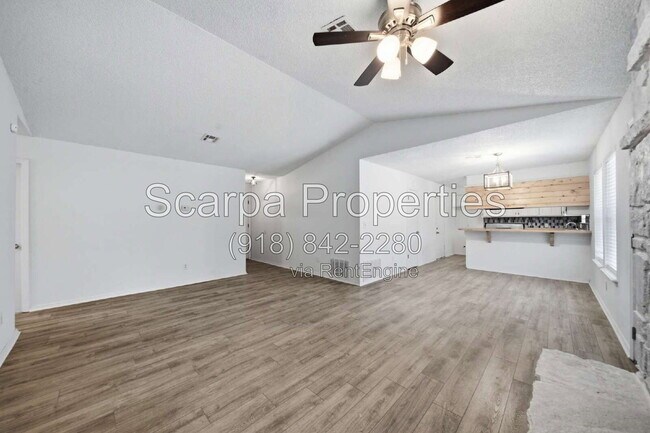 Building Photo - 13621 S 285th E Ave