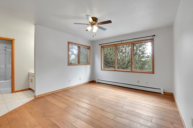 Building Photo - 29604 Canterbury Cir