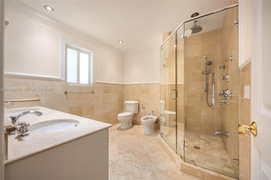 Building Photo - 1121 Hardee Rd