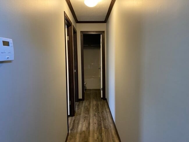 Building Photo - 10694 State Rte 762