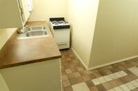 Building Photo - Duplex