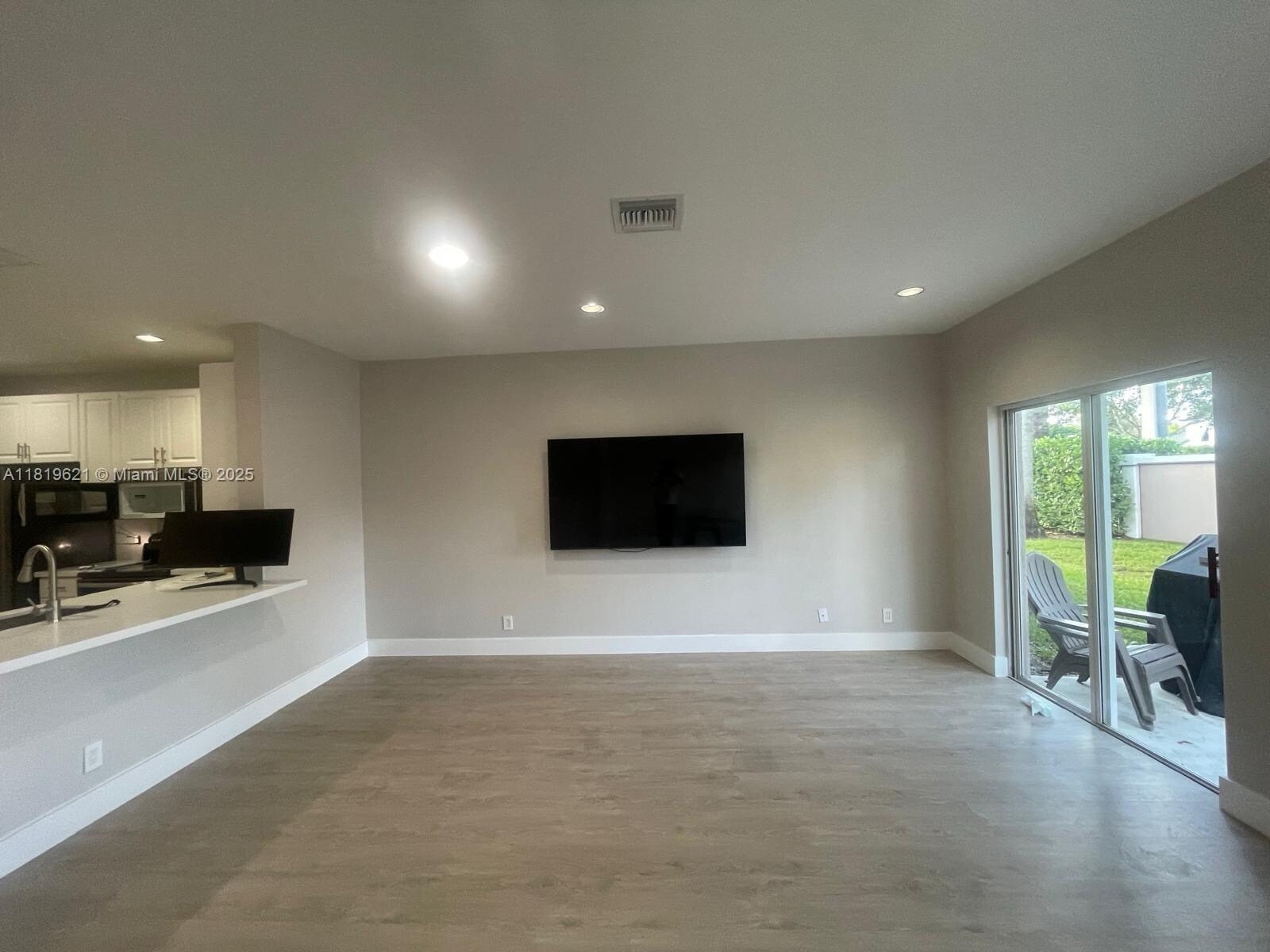 Building Photo - 13227 NW 7th Dr