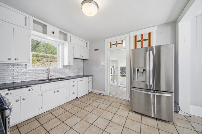 Building Photo - 2261 136th St