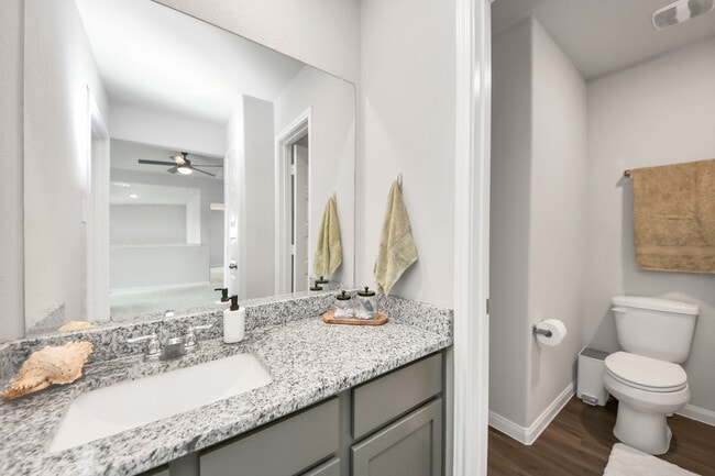 Building Photo - 2473 Carp Dr