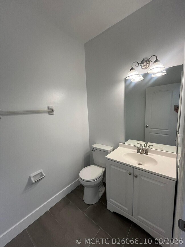Building Photo - 2137 Shoma Dr