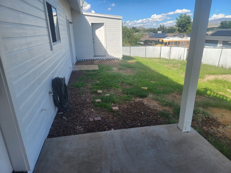 Building Photo - 5701 N Squaw Dr