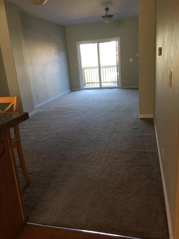 Building Photo - 475 SE 35th St