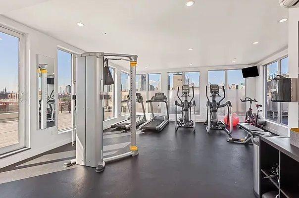 Building Photo - 0 bedroom in Long Island City NY 11101