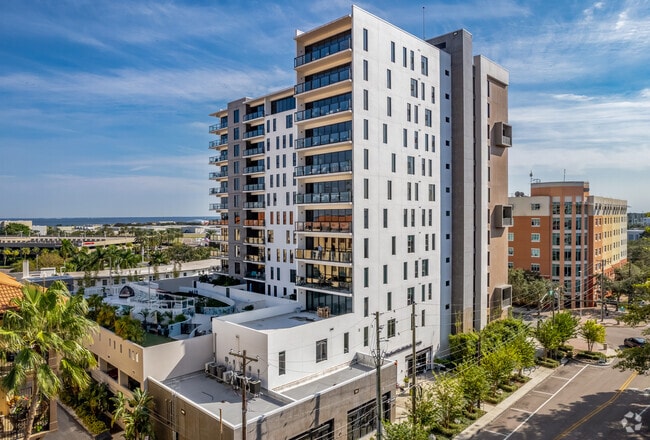 Building Photo - The Salvador