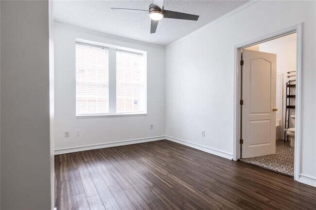 Building Photo - 800 Peachtree St NE