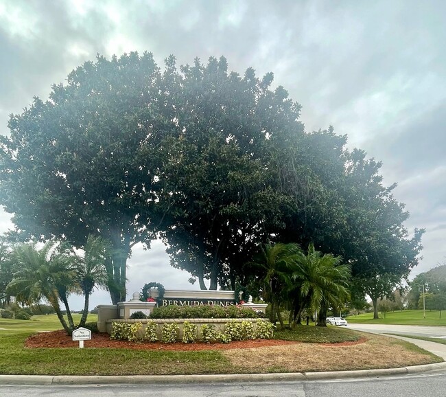 Building Photo - 2 Bedroom / 2 bath Condo in Bermuda Dunes ...