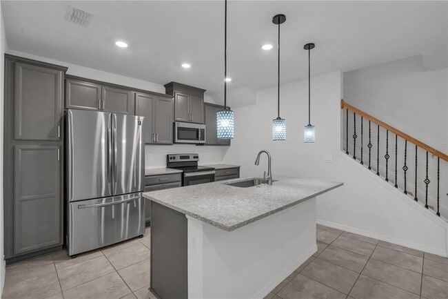 Building Photo - 3380 Bellissimo Ave