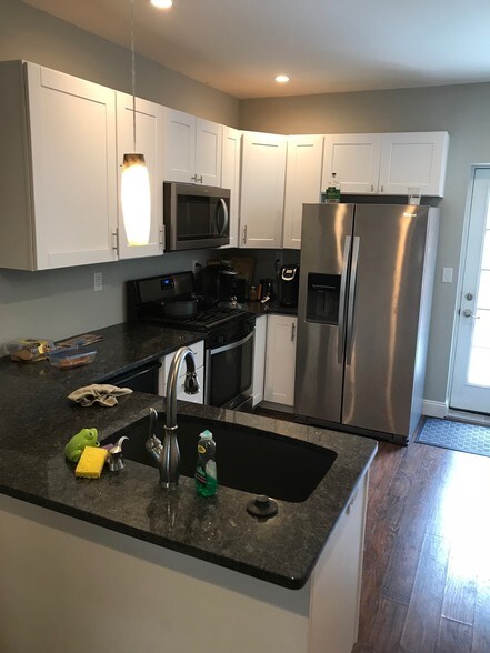Kitchen 1 - 3420 Brandywine St
