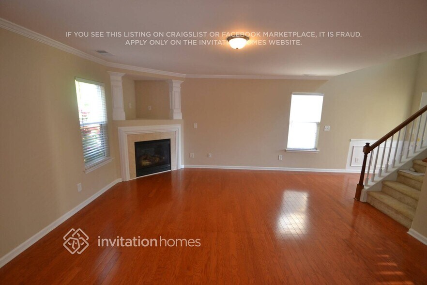 Building Photo - 5420 Wyalong Dr