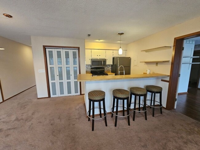 Building Photo - 4453 Little River Inn Ln