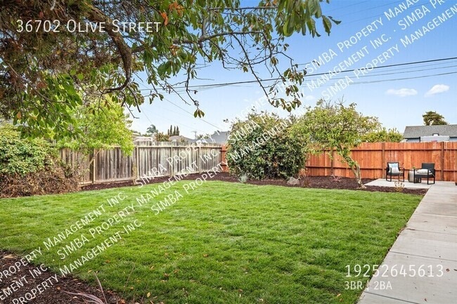 Building Photo - 36702 Olive St