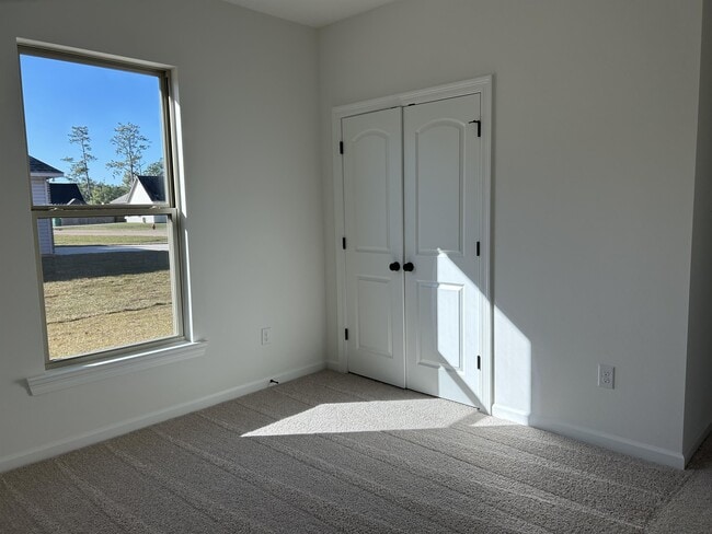 Building Photo - 42186 Cat Tail Rd