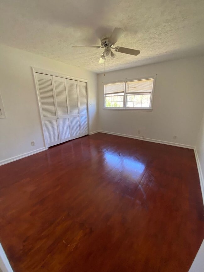 Building Photo - 4 Bedroom Home in Norcross  --Coming Soon!!!!