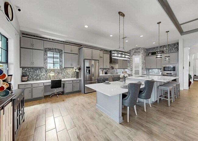 Building Photo - 12845 Satin Lily Dr