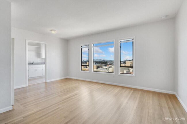 Building Photo - 80 Terra Vista Ave