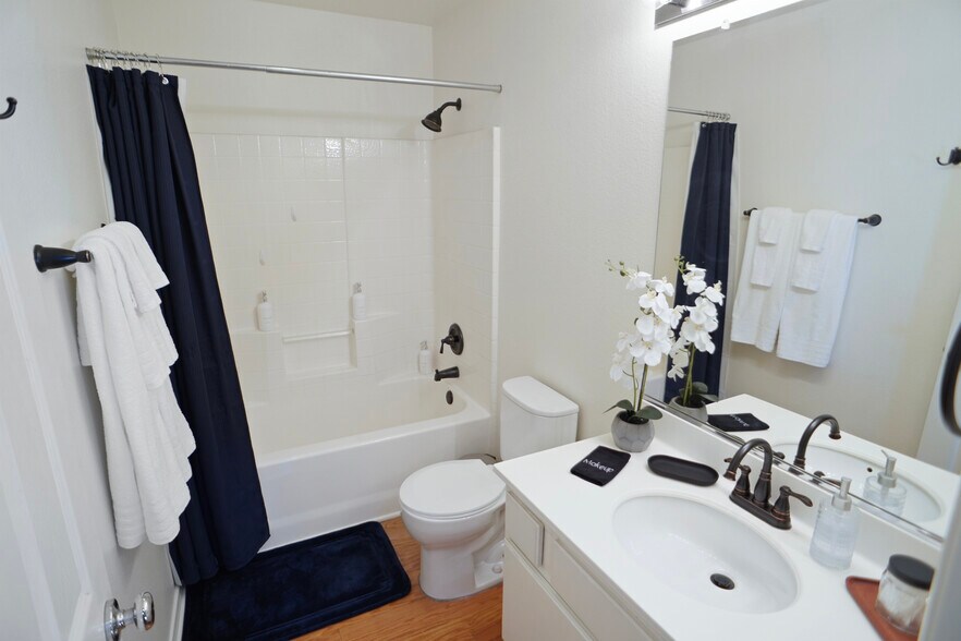 Building Photo - 25720 Armstrong Cir