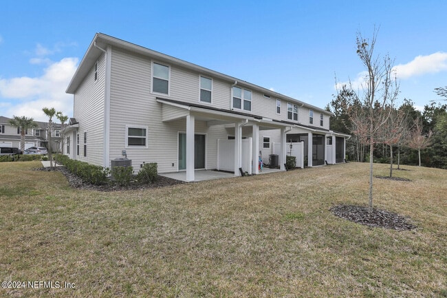 Building Photo - 14116 Sterely Ct S