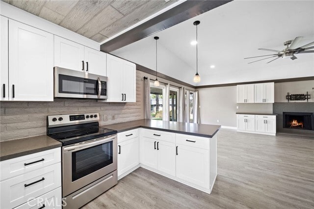 Building Photo - 22400 Canyon Club Dr