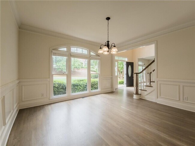 Building Photo - 7335 Craigleith Dr