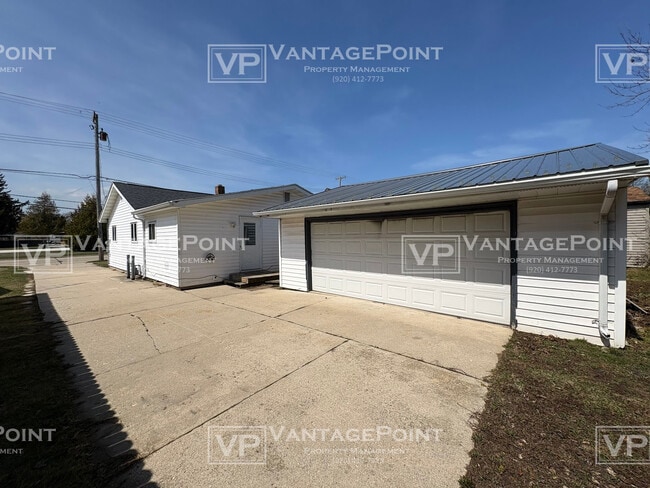 Building Photo - 3009 Jackson St