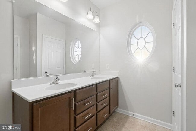 Building Photo - 20591 Geddes Terrace