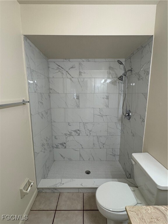 Building Photo - 727 SW 39th St