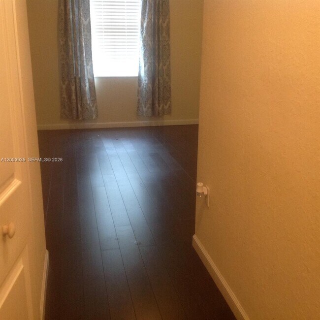 Building Photo - 11401 NW 89th St