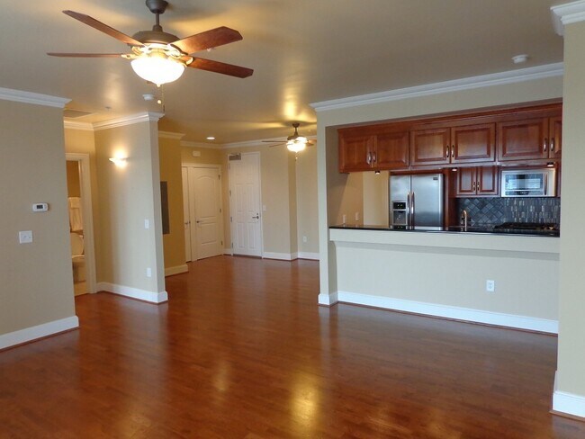 Building Photo - EAST BEACH VILLAS at Pretty Lake