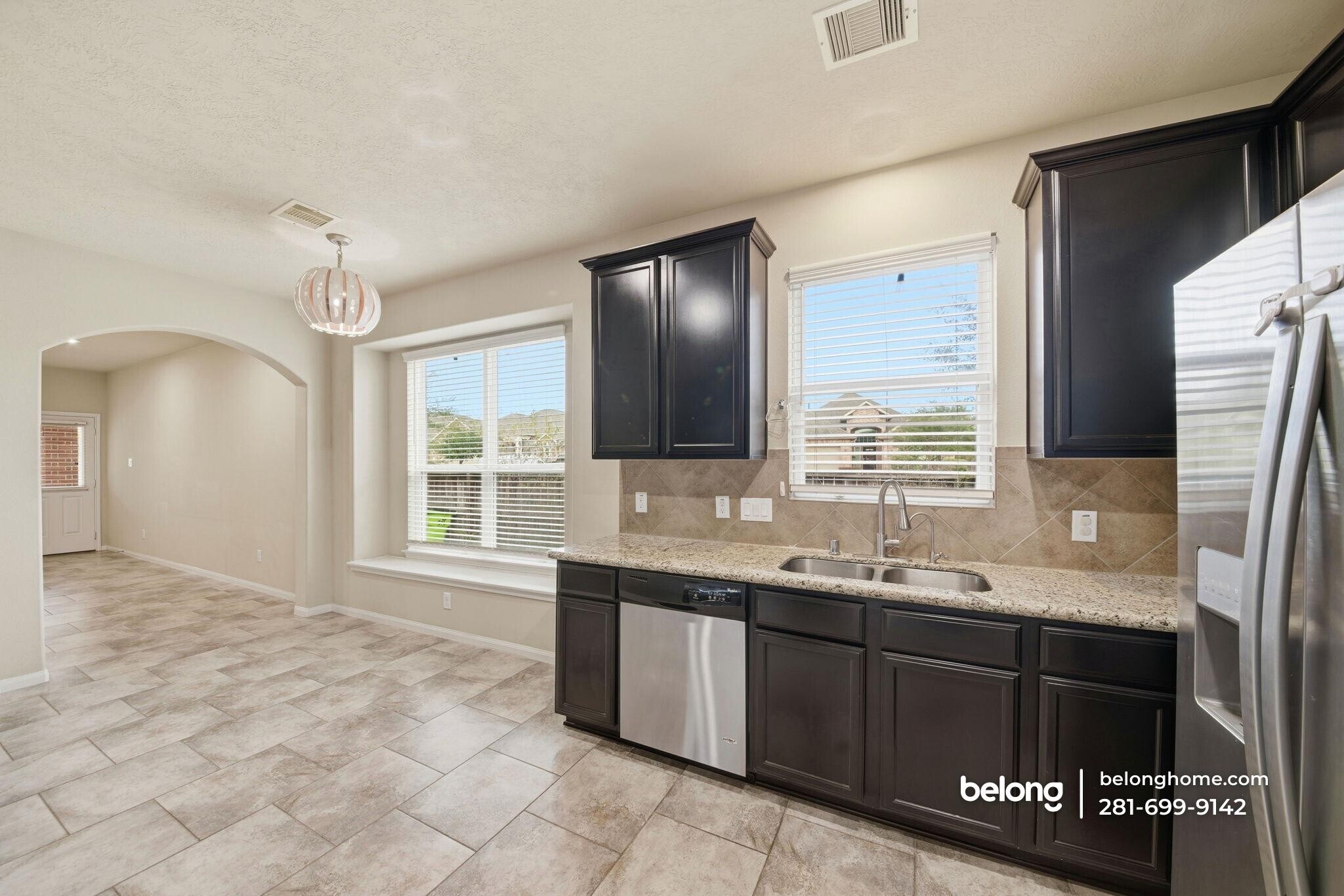 Building Photo - 20702 Sommerset Branch Ct