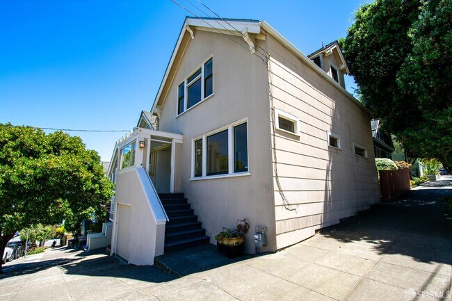 Building Photo - 4447 24th St