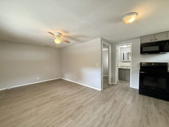 Building Photo - 8240 Krag Dr