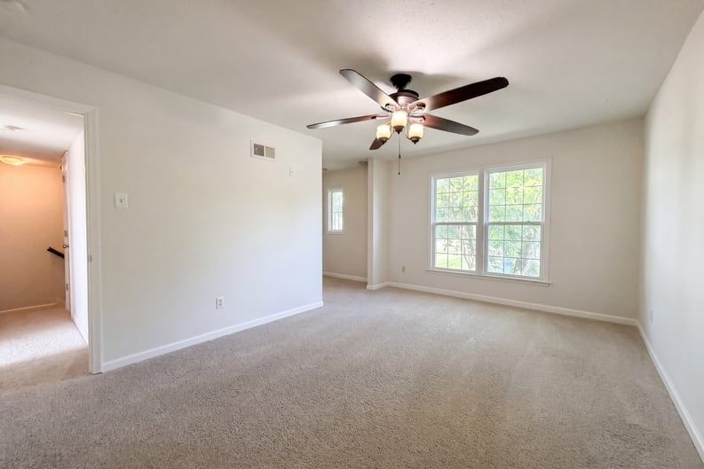 Building Photo - 13451 Land O Woods Dr