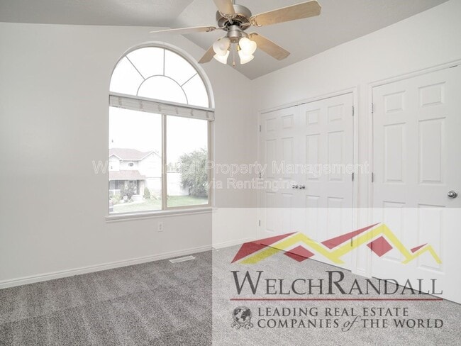 Building Photo - 1428 N 2575 E